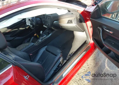 2015 BMW 228I z USA, uszkodzony, nr VIN WBA1F5C57FV257110